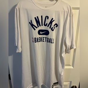 Knicks NIKE NBA authentic 2XL dryfit t shirt